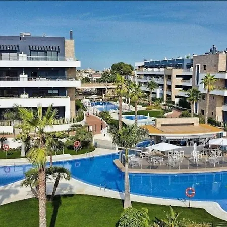 Costa Blanca Livin Costa, Flamenca Village